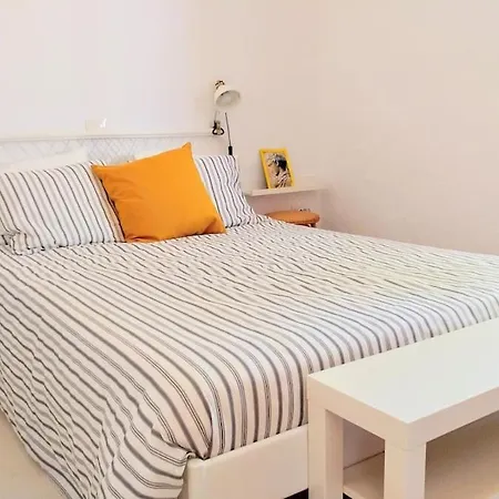Апартаменты Cozy In A Quiet Residential Area